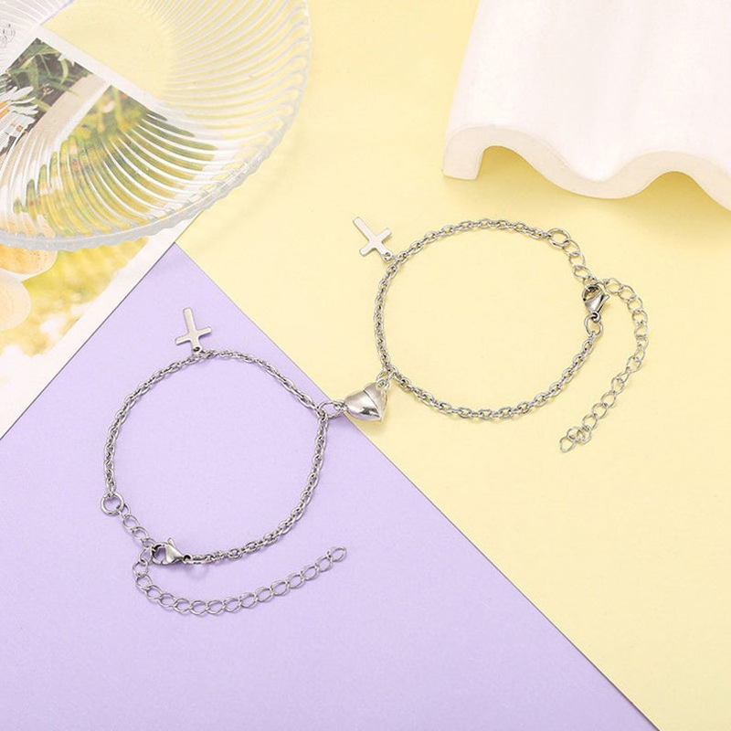 Alloy Material Geometric Pattern New Cross Heart-shaped Pendant Simple Heart-shaped Magnet Attracts Alloy Bracelets