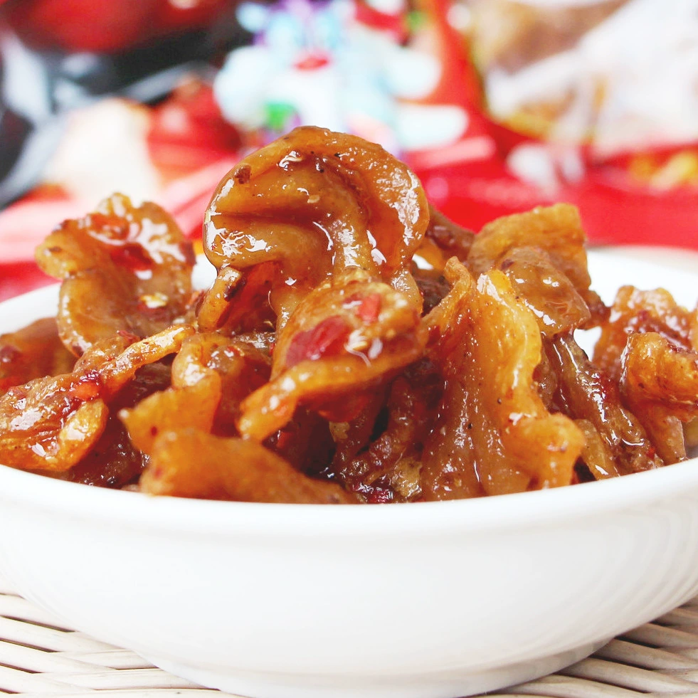 Красный перец Beijing Roast Duck 18 г соевый пряный стрипс Оптовая продажа 600 упаковок Ностальгический тофу, сушёный тофу и острый
