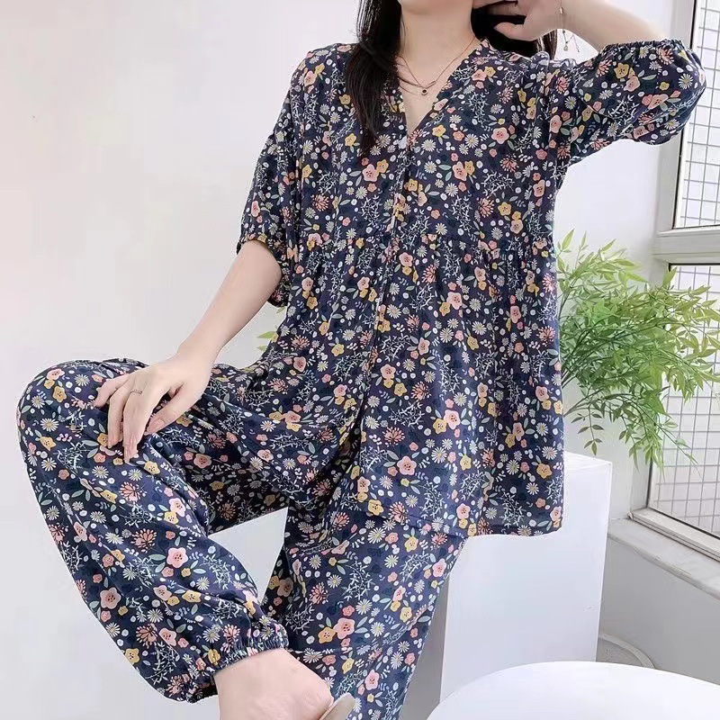 Spring summer pijama, flashlight, thin set, loose fit, V-neckline
