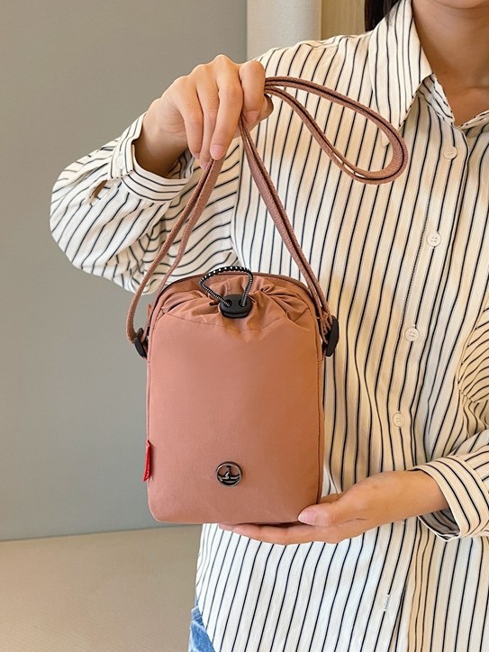 Nuevo bolso cruzado, bolso multifuncional para teléfono móvil, bolso de hombro informal impermeable, bolso para botella de agua, bolso para taza de agua para deportes y fitness para mujer