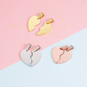 2 sets  love peach heart pendant with smooth surface can be lettering peach heart suit mirror stainless steel DIY necklace jewelry accessories