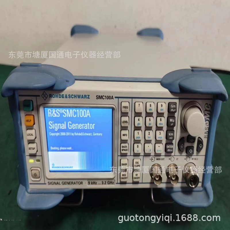 R&S  SMC100A 射频模拟信号源 .信号发生器  9KHZ-3200MHZ