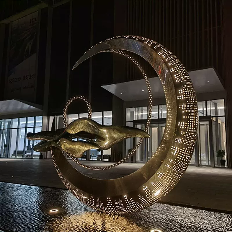 月亮半圆造型中秋镂空不锈钢发光雕塑广场公园抽象造型景观灯雕塑