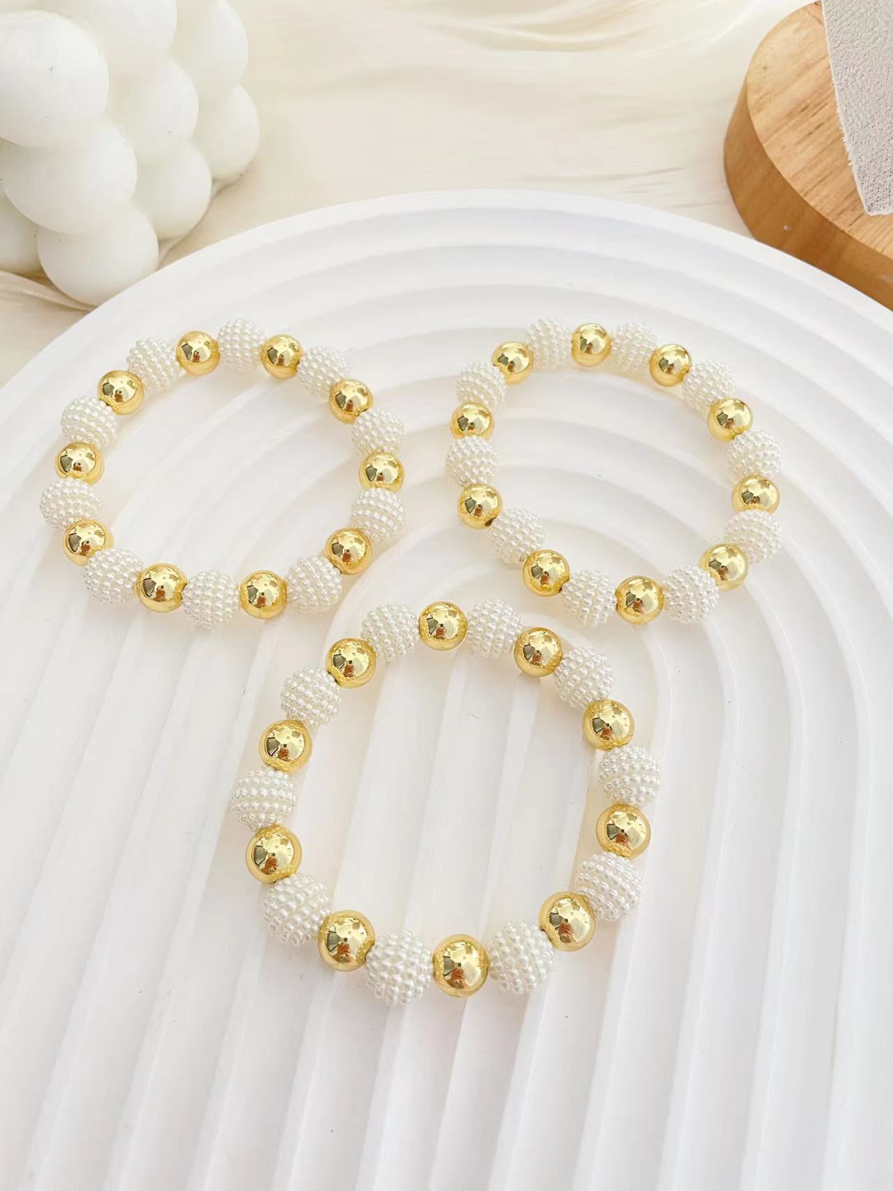 Holiday, Daily Occasion Simple Style Classic Style Round Imitation Pearl Copper Wholesale Bracelets