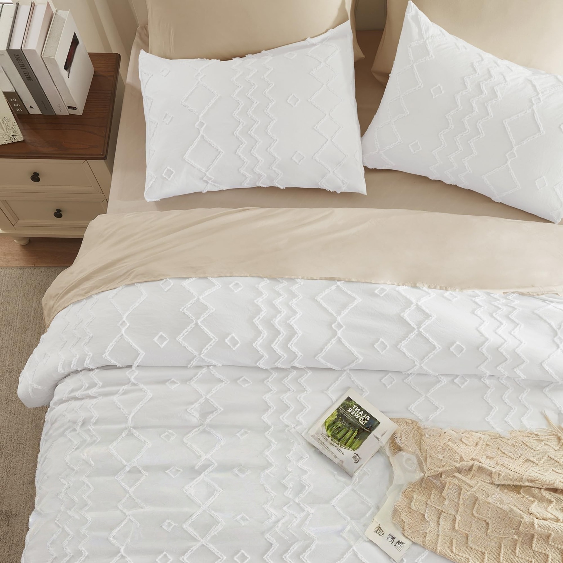 03 - White California King(104