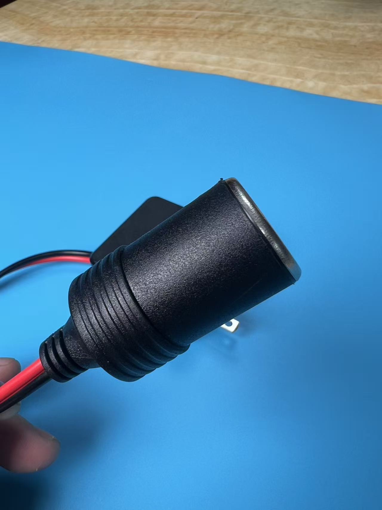 220V to 12V household car power converter, multifunctional adapter for car cigarette lighter, vacuum cleaner, refrigerator