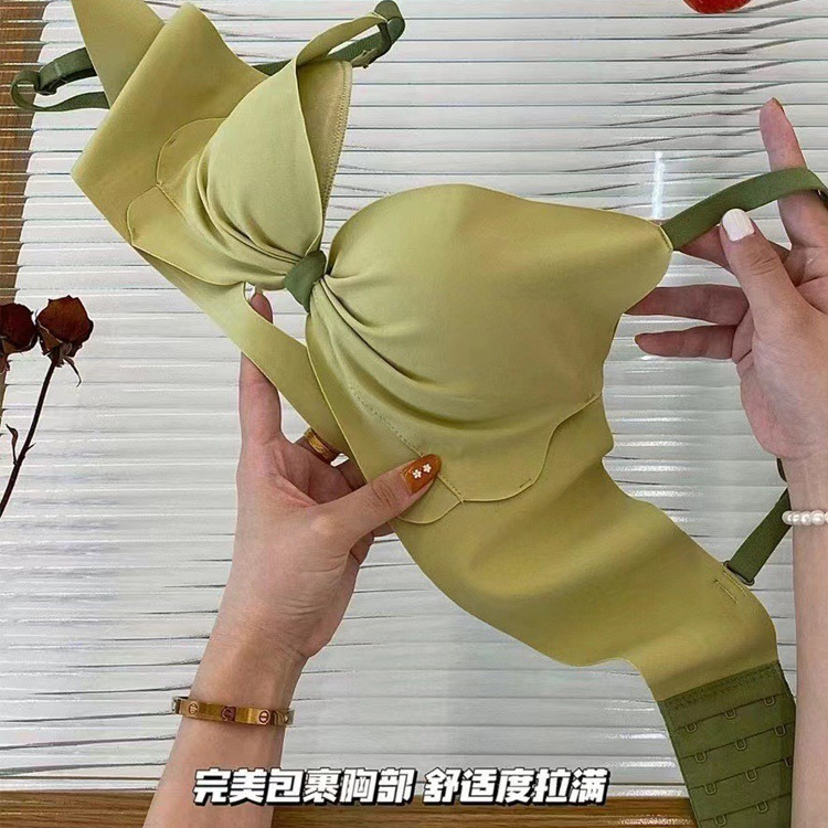 El otoño y el Invierno nuevo color puro de la muchacha las mujeres ropa interior cómoda inalámbrico pequeño pecho lado cierre profundo V empuja hacia arriba el sujetador traje 8282