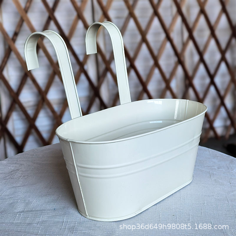 Selección estricta de hierro fundido colgando balcón barril de hierro colgando balcón colgando barril de metal