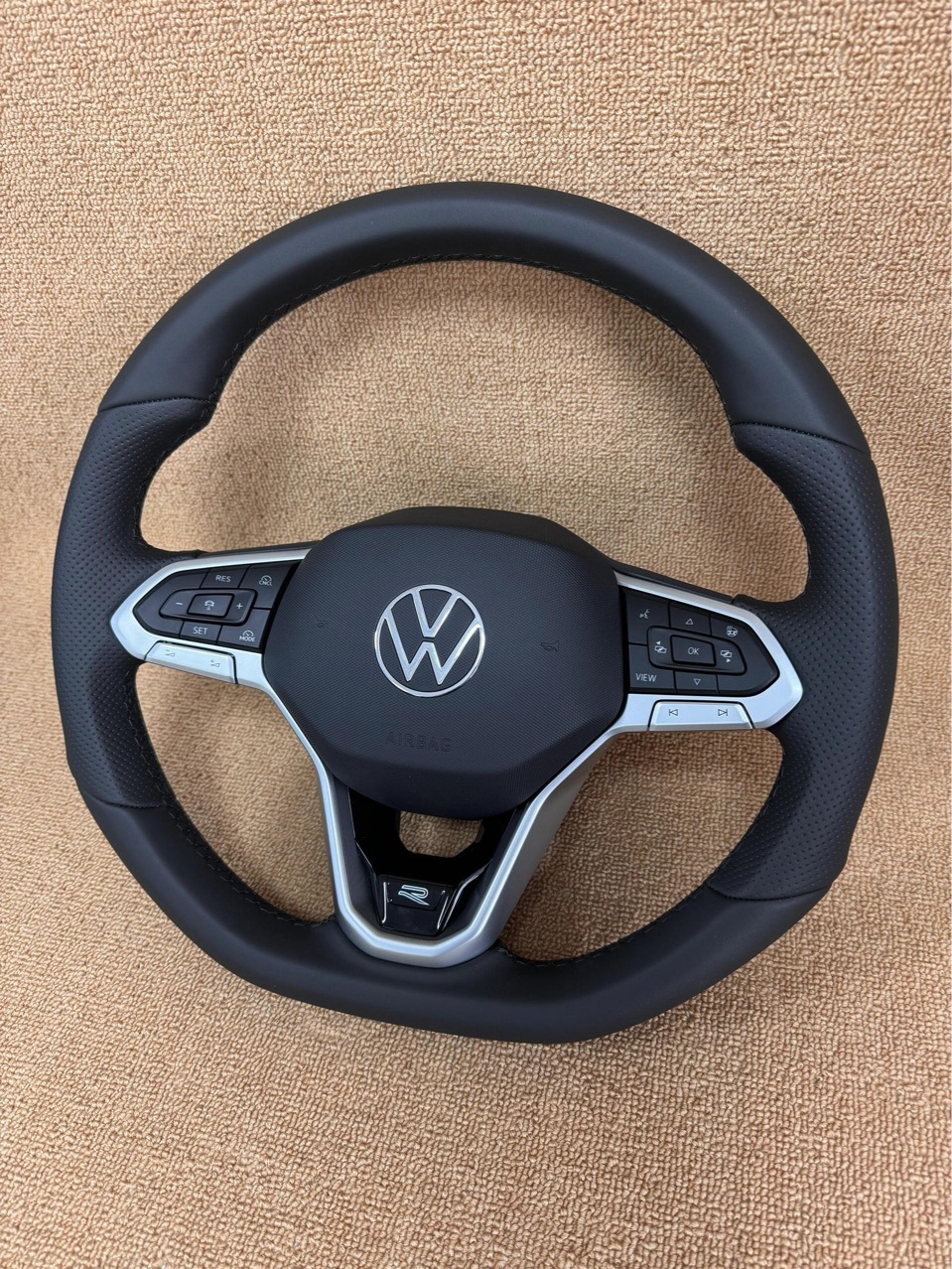 Suitable for Volkswagen Lavida, Golf, and Magotan Steering Wheels, Old to New!