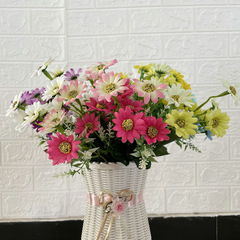 18 Heads of Artificial Milan Chrysanthemums, Silk Flowers for Wedding Decorations, Home Accessories, Display Pieces, and Pathway Arrangements—Wholesale from Manufacturer