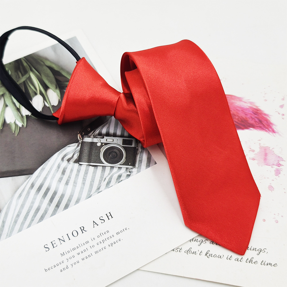 Fabricante spot color sólido corbata negra para hombre archivo de satén brillante 5cm versión coreana ultra estrecha de cremallera fácil de tirar sin estilo