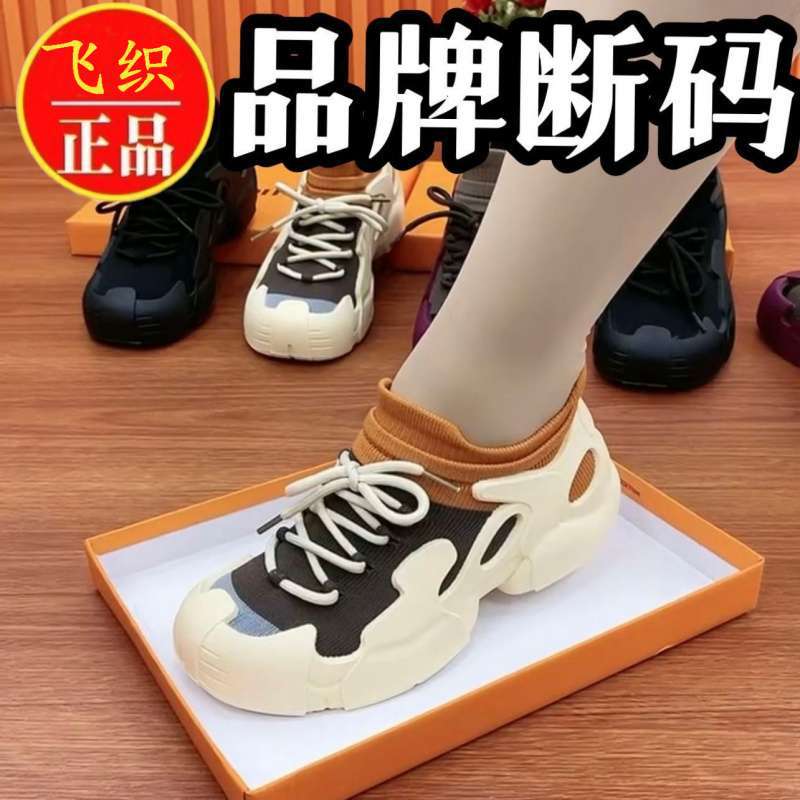 811m가지 색상