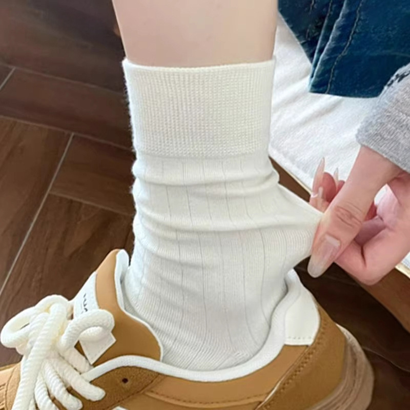 Women's Spring and Autumn Breathable Pure Cotton Odor-Resistant Mid-Calf Socks Ballet Style Gray Slouch Socks to Match Dad Shoes Basic Style