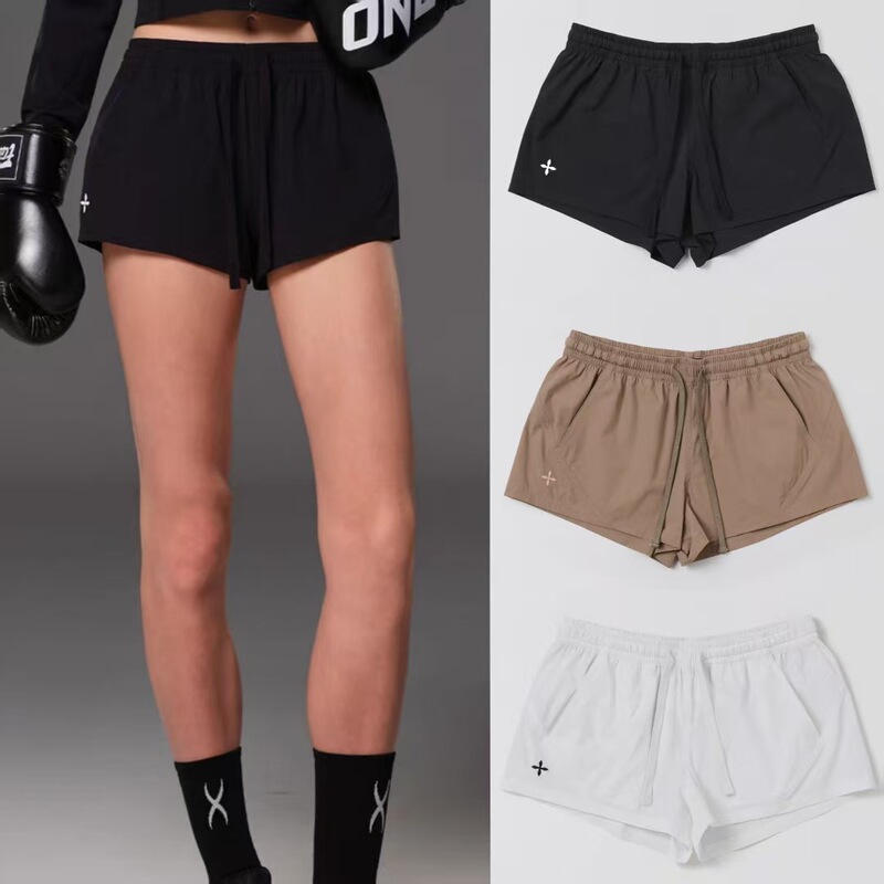 S K Specializes in Slim-Fit Sports Shorts, Elastic Nylon Casual Pants Available in Three Colors, New Spring Model