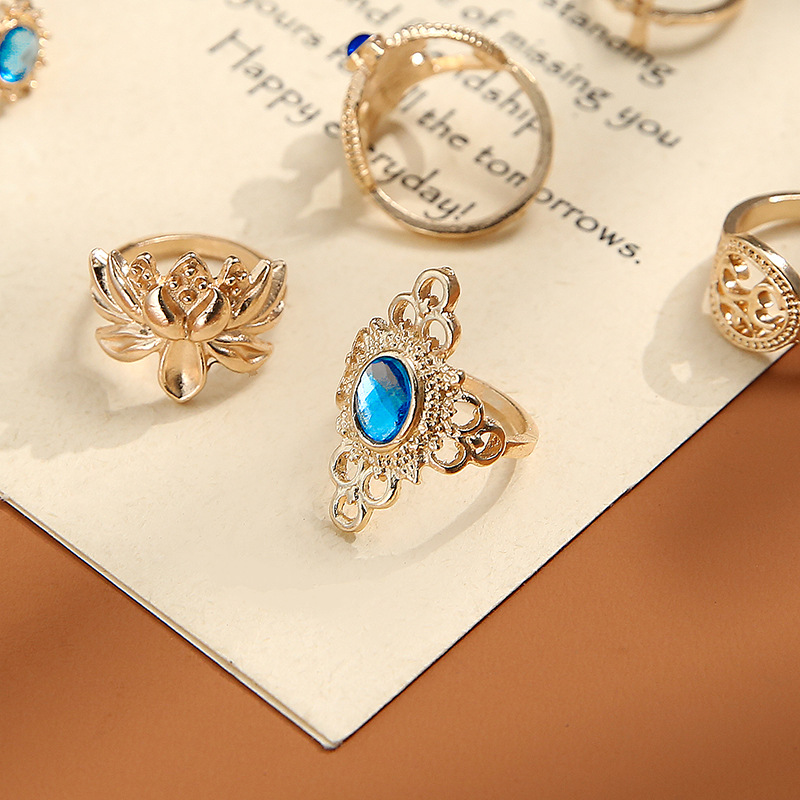 retro golden brand sapphire set