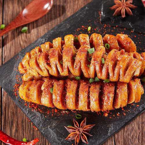 Xiangsi Tree Famous Spicy BBQ Fried Vermicelli Spicy Sticks Hand-Torn Vegetarian Dried Beans Small Packaging Snack Food Leisure Product