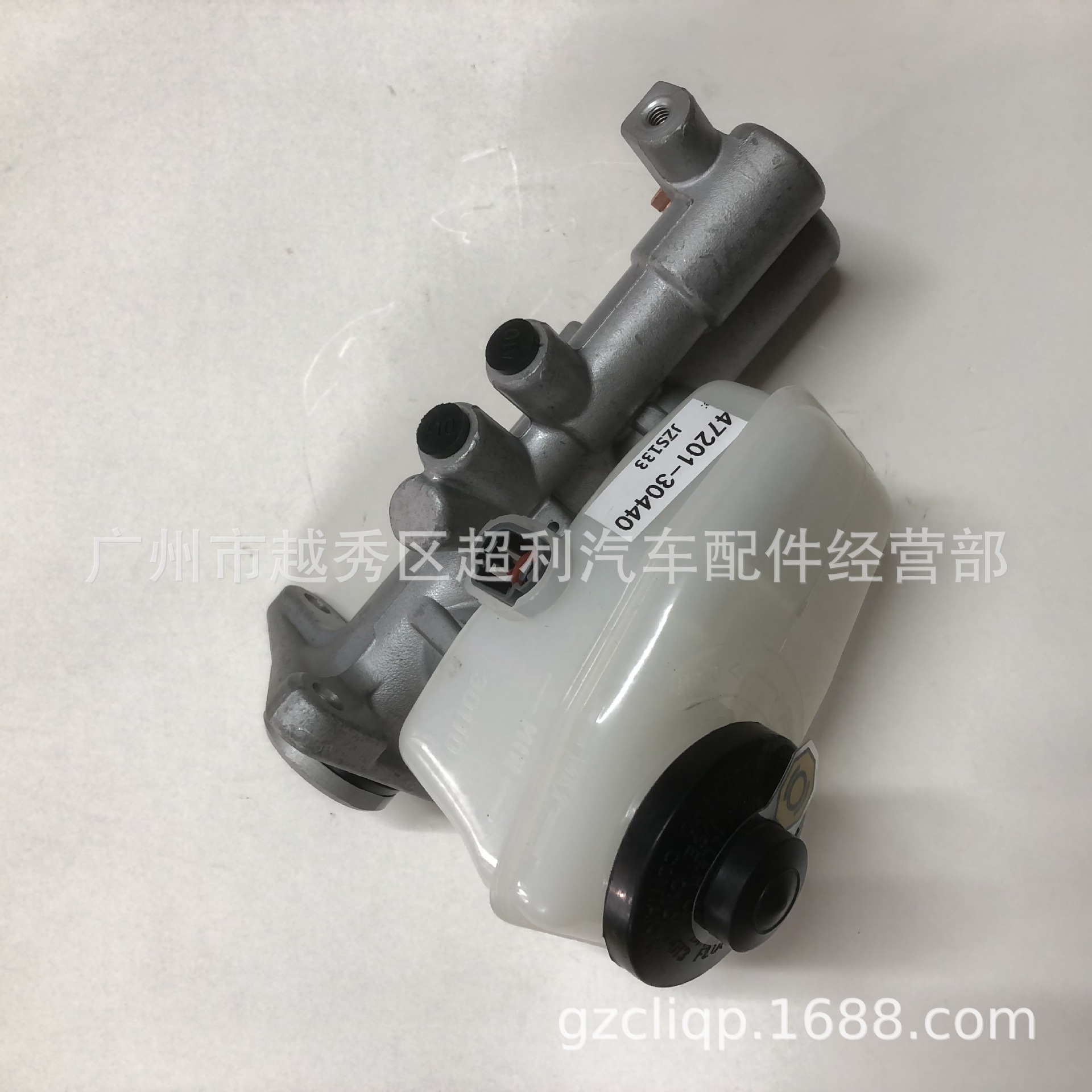 Applicable to 47201-30440 JZS133 JZS147 JZS149 JZS1554WD brake master cylinder
