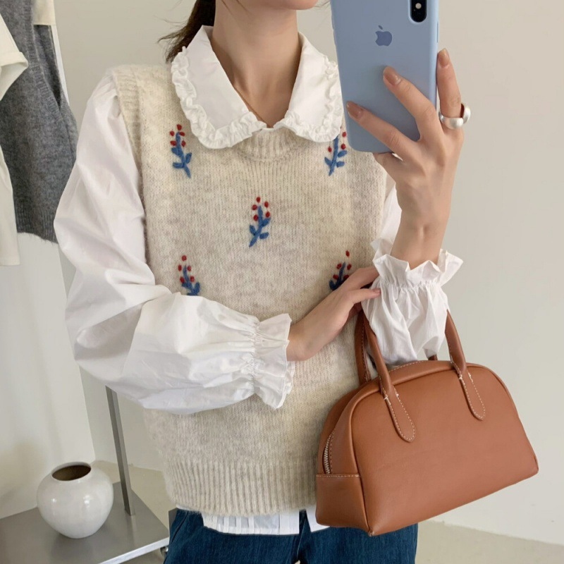 Dongdaemun 2025 Korean Style Autumn and Winter Heavy Crochet Embroidery Lazy Sweater Women's Vest Outer Layer Knitted Vest