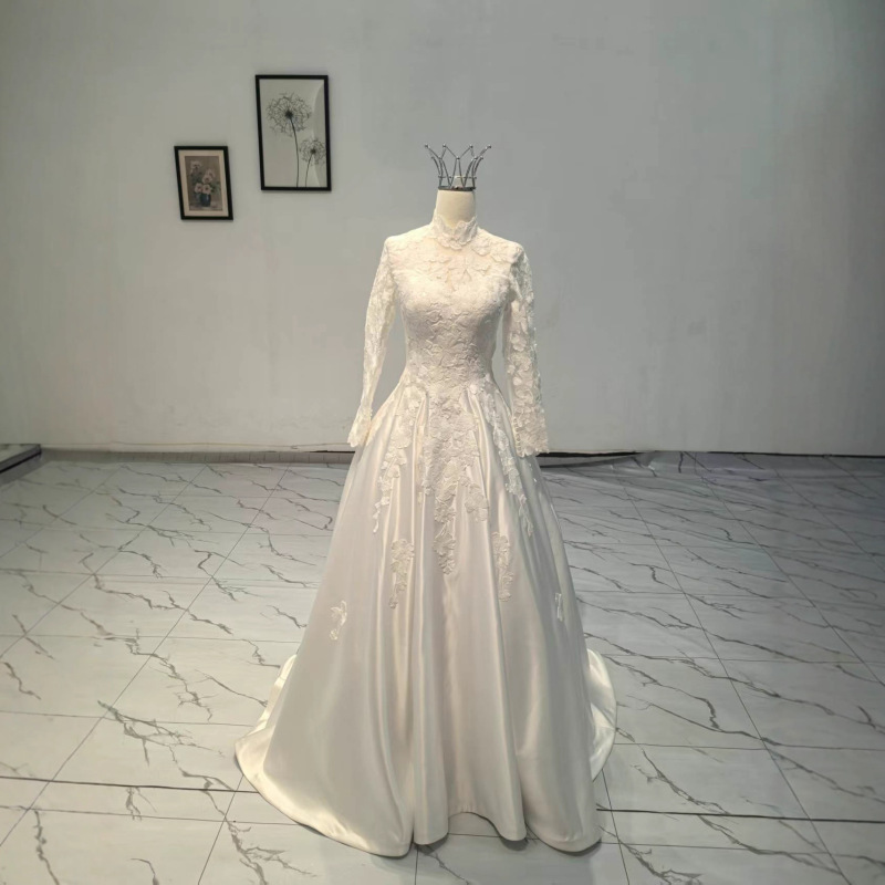 High-Neck Lace Satin Wedding Dress 2026 New Style Bridal A-Line Skirt High-Quality Texture Light Veil Custom Long Sleeves