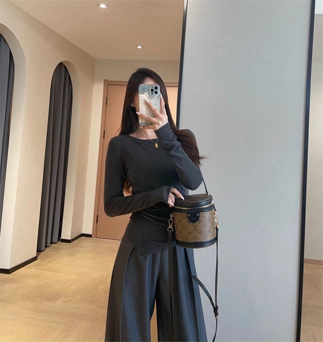 IM919设计感小众不规则下摆褶皱收腰显瘦船领长袖T恤女2025秋冬|undefined
