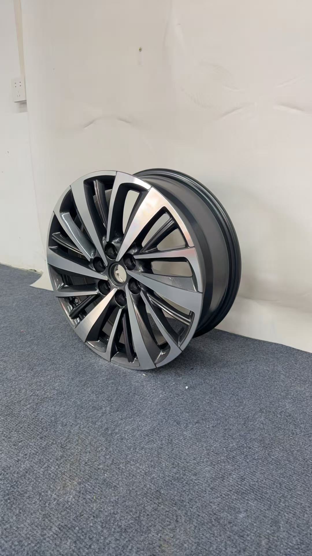Suitable for Buick Gl8 18inch Original Style Wheels, Brand New 19*7J Et:41