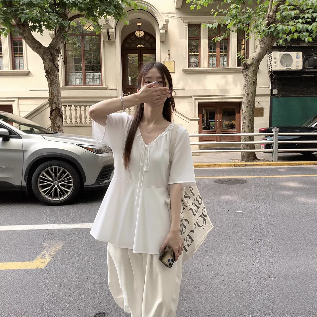 65-150kg Plus Size Women's Clothing for Fat Girls, V-Neck Short-Sleeved Shirt, Summer Thin Style, Waist-Cinching Babydoll Shirt, Puffy Top