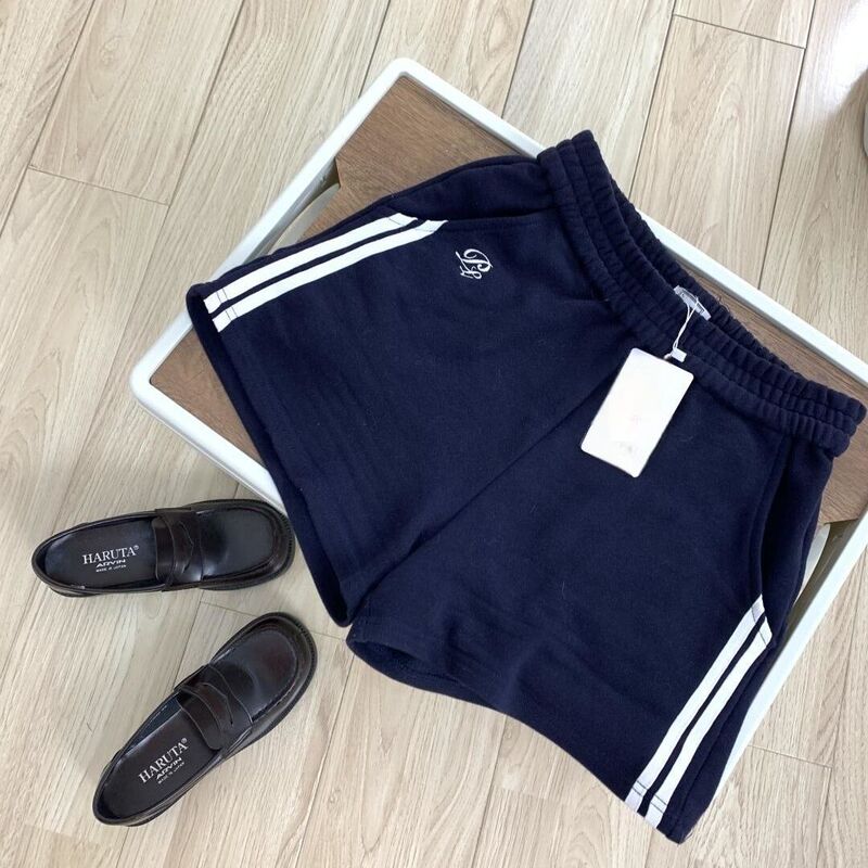 Original Japanese-style college-style embroidered shorts for female students, slimming striped design with a school-supplied feel, new summer ins trend