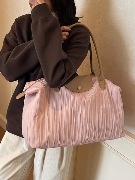 Capacious sports bag for leisure