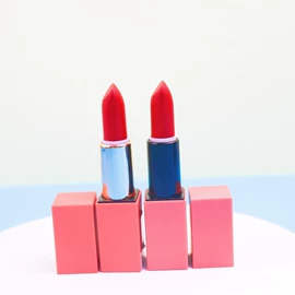 唇彩;口红;睫毛膏