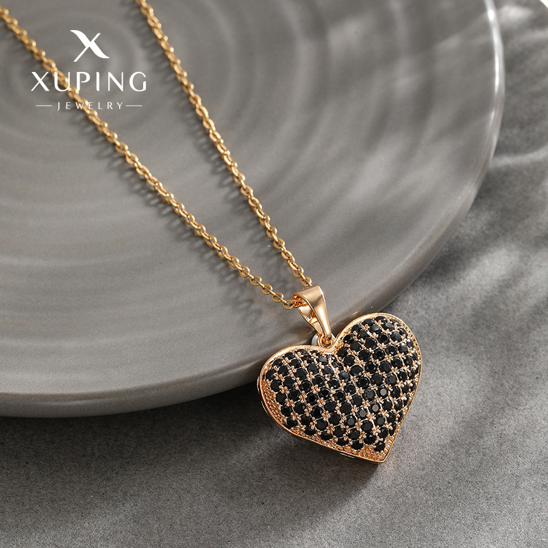 Xuping nueva aleación de cobre galvanizado amor colgante de hebilla de semilla de melón gemas artificiales estilo europeo y americano colgante de collar de lujo ligero