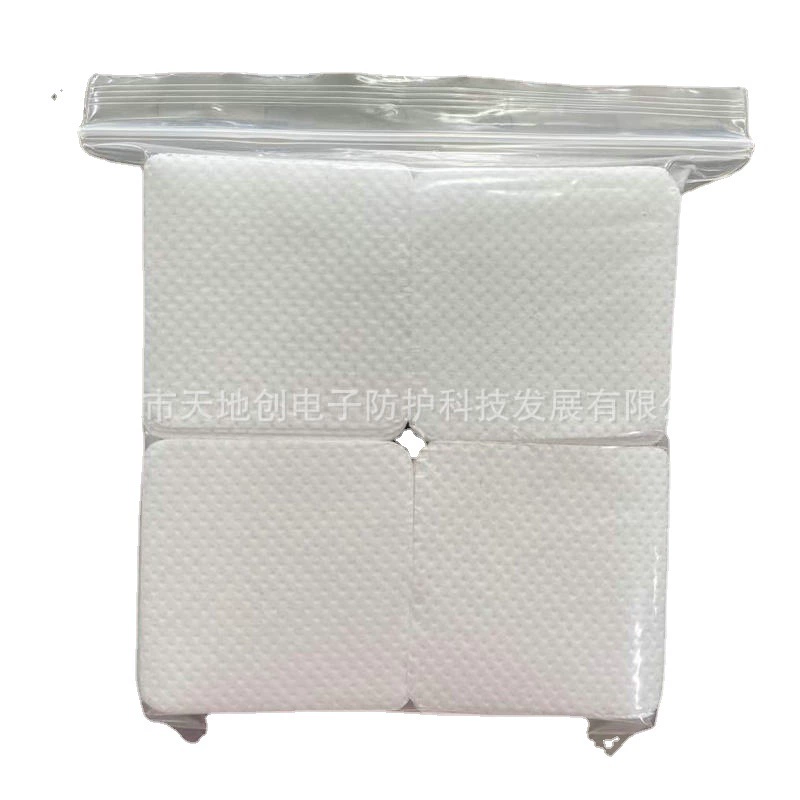 Cotton cotton pads for manicure for nails