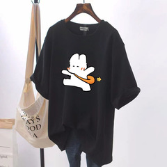 メーカーの卸売キャラクターの丸首と白黒のシンプルな中袖がゆったりしています。