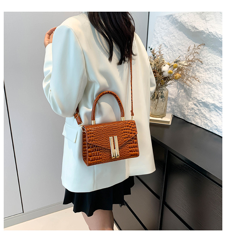 Bellissima, personalizzata, alla moda, borsa a tracolla singola lucida e alla moda da donna, modello 2024, casual e_voghion.com