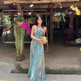 波西米亚度假连衣裙女夏季新款法式旅游拍照海边沙滩裙气质长裙子