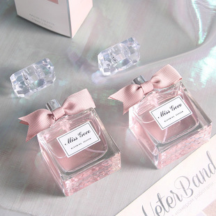 MISS GOCO����������ˮ��������С���ɫŮʿ���³־õ�����ֶY
