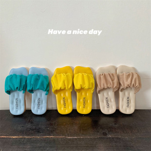 Wrinkled Korean fashion children's slippers autumn and winter flat-bottomed girls sandals indoor floor slippers outdoor slippers