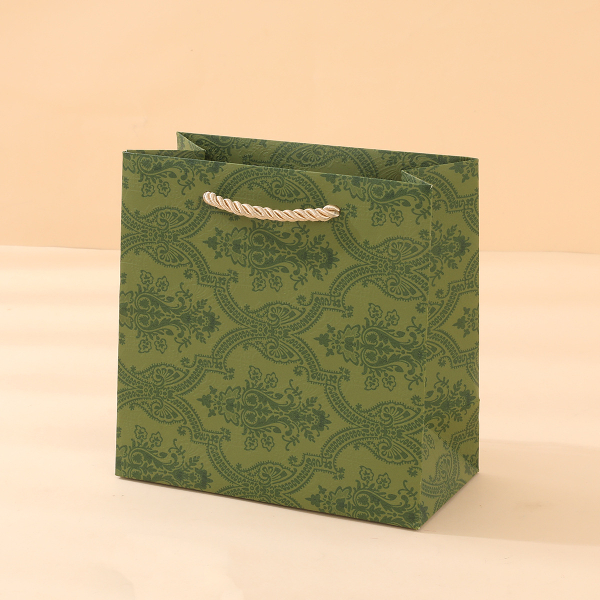 Caja de regalo del día de San Valentín, caja de cumpleaños de arco, caja de dulces, caja de regalo de vacaciones, caja de regalo de mano, cubierta del cielo y la tierra, se puede personalizar image 14