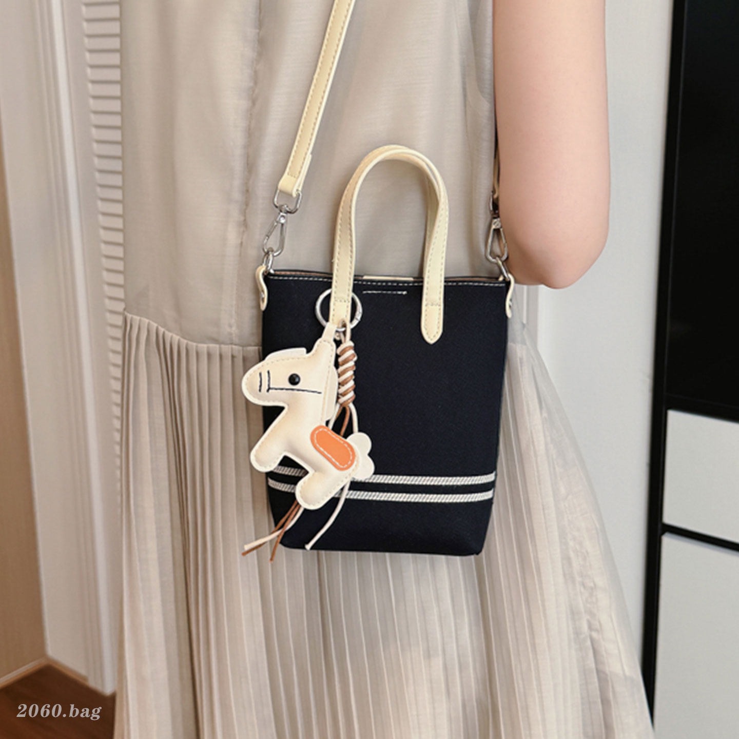 Bolso de cinturón, bolso a rayas, bolso de mujer, estilo coreano, nicho de moda, 2026 nuevo cubo de verano