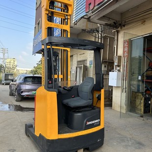 1.4 Tons Forward Forklift Storage Forward Forklift Elevated 8.5 m Stacker 8.6 m Shelf Truck