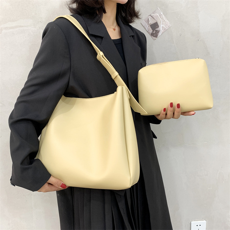 China Export Bag Large Shoulder Bag Women  New Casual Women Bag Mother Tote Bag Large Capacity Simple Shoulder Bag display picture 3