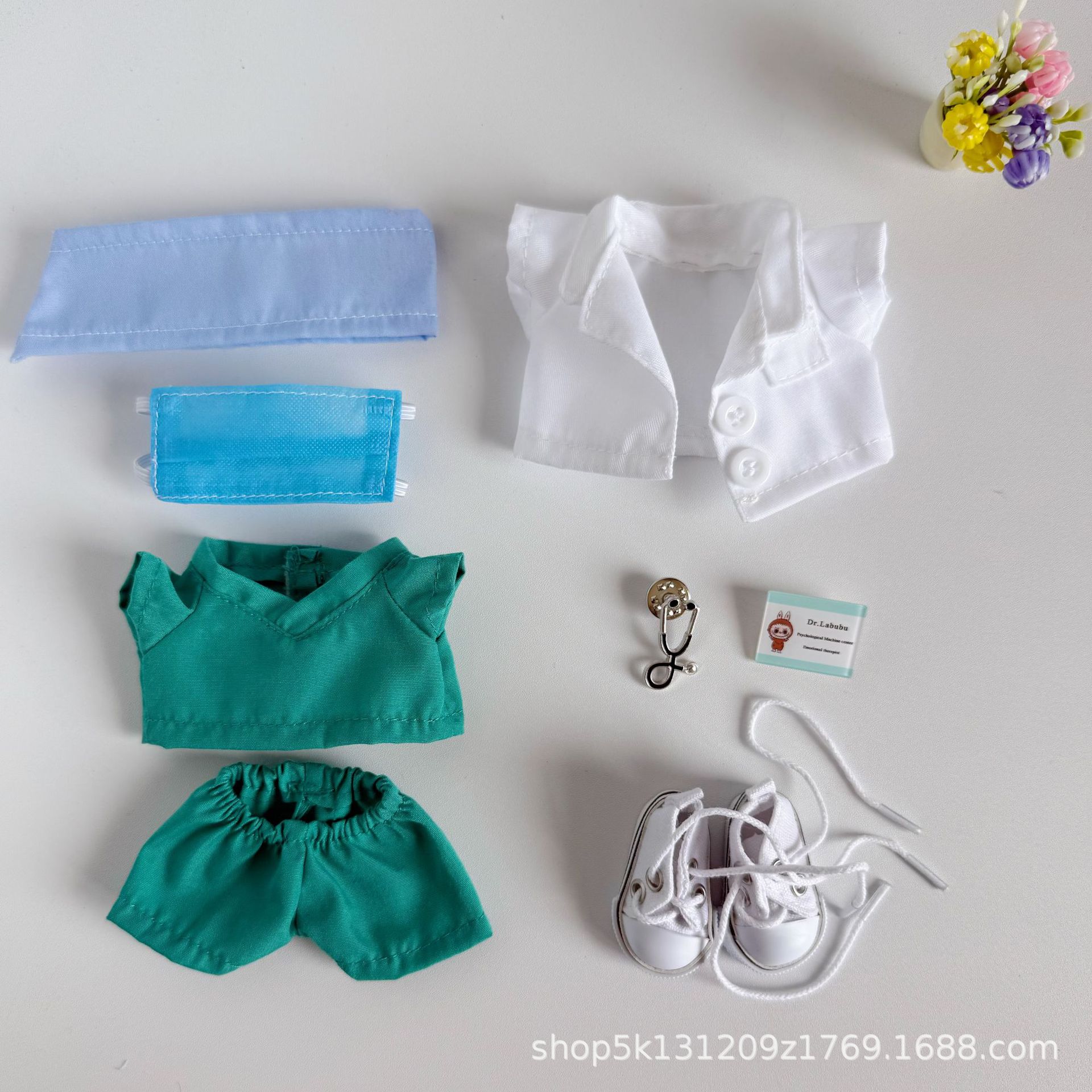 White shoes, green set