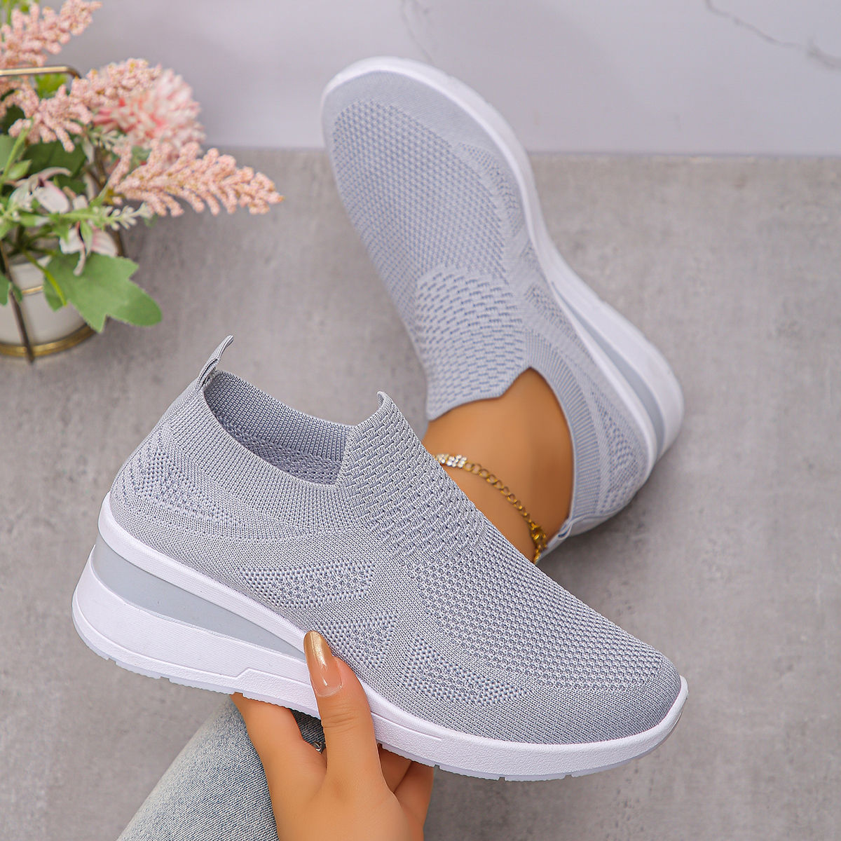 Light gray / 36