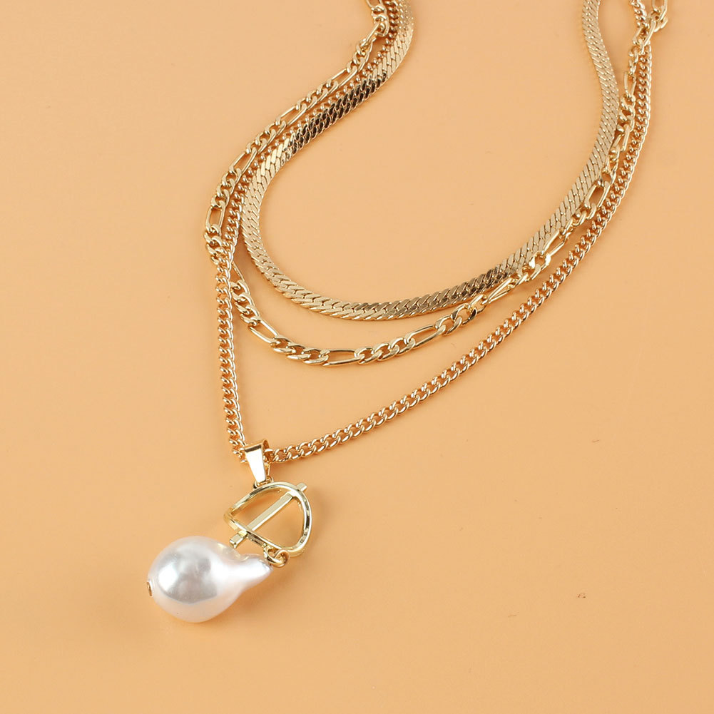 Fashion Shaped Pearl Chain Multi-layer Alloy Necklace Wholesale display picture 3