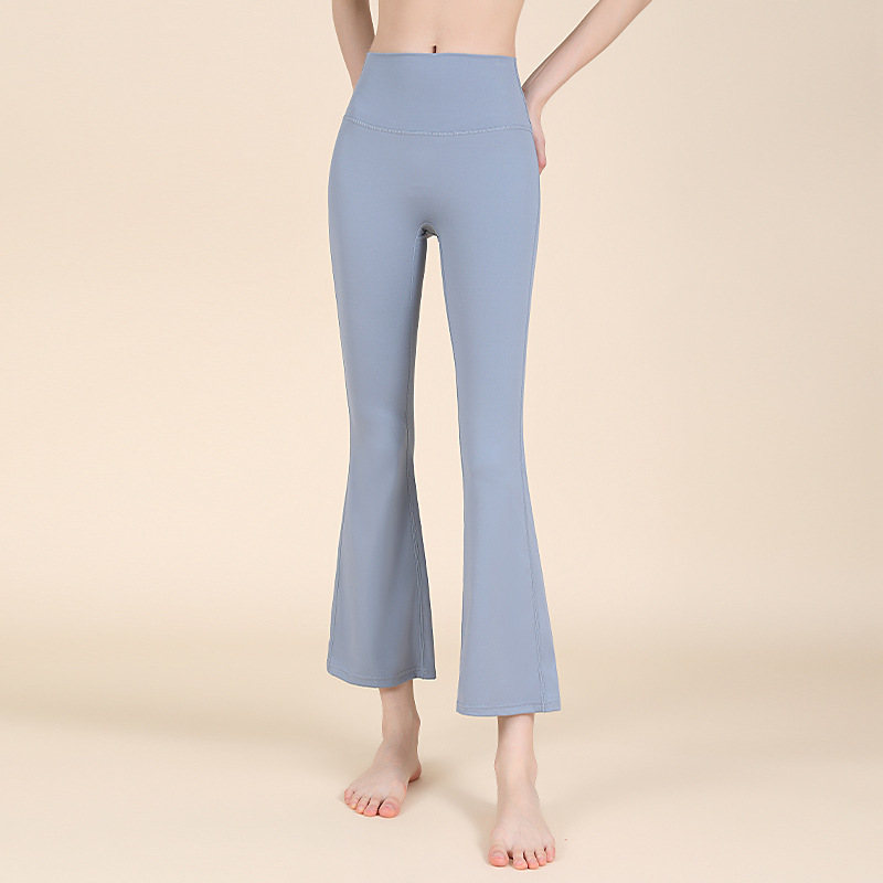 ヨガパンツ、フレアパンツ、ラインが恥ずかしくない、タイトフィット、ヒップアップ、お腹コントロール、ハイウエスト、着痩せ、ワイドレッグスポーツパンツ、ややフレアヨガパンツ|undefined