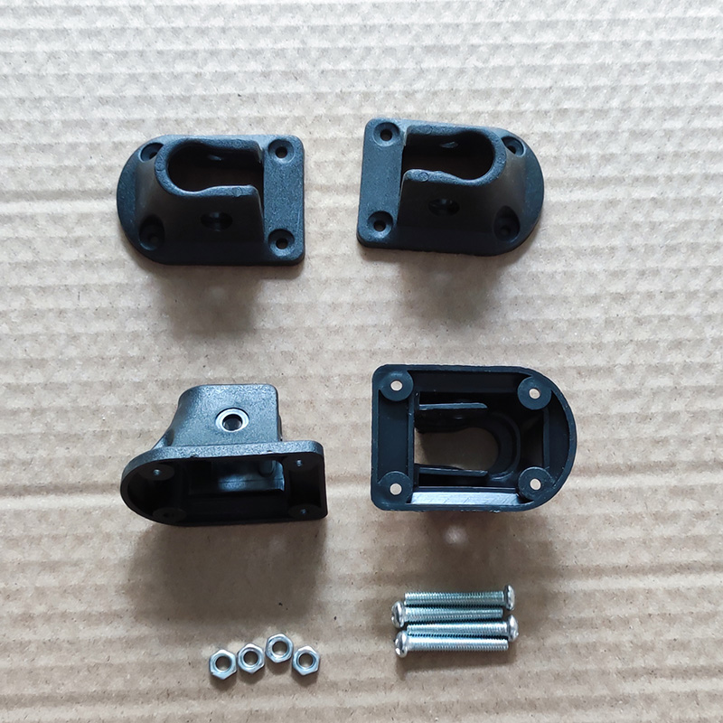 Ordinary black (only with big screw in the middle) pack of four