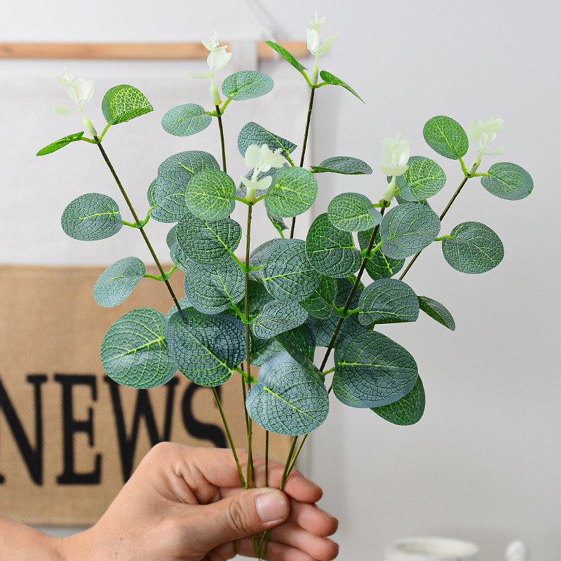 In stock cross-border artificial flower flower arrangement green plant accessories eucalyptus leaves Nordic simulation single money leaf
