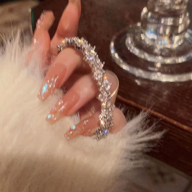Light Luxury High-End Sparkling Zircon Bracelet Wholesale Simple Niche Exquisite Irregular Full Diamond Adjustable Bracelet for Women Light Luxury High-End Sparkling Zircon Bracelet Wholesale Simple Niche Exquisite Irregular Full Diamond Adjustable Bracelet for Women