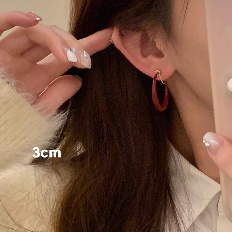 Retro Hong Kong style Ankora red earrings autumn and winter flat ring earrings women's high-end earrings feminine earrings earrings