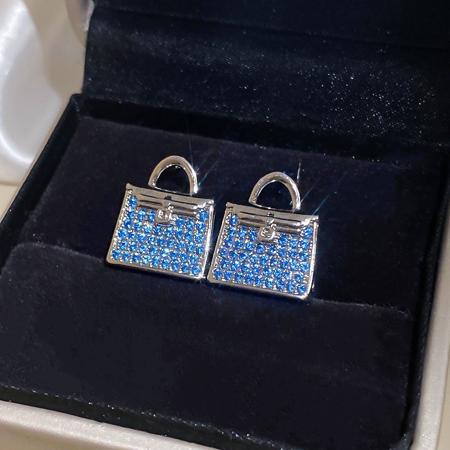 Pendientes de flor de cristal de aguja de plata, cuentas de arroz de cristal, pendientes azules, pendientes de estilo de vacaciones frescas, pendientes de lujo ligero, de alta calidad, mujeres