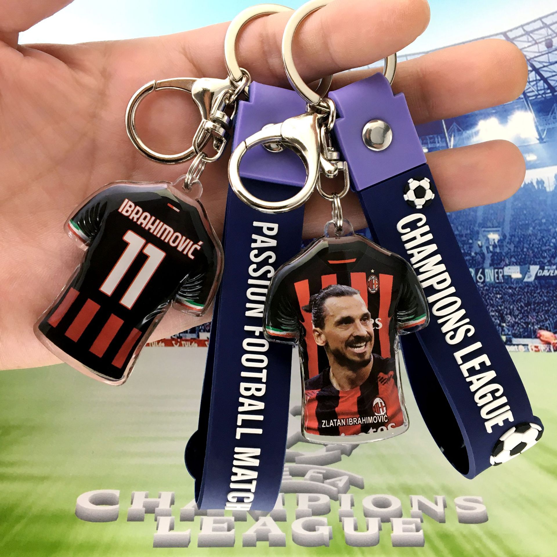 AC米兰-11#兹拉坦·伊布拉西莫维奇+墨蓝手